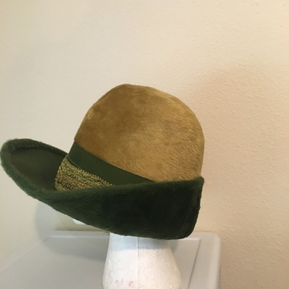 Vintage Lilly Dache Green Fur Hat - Picture 4 of 8